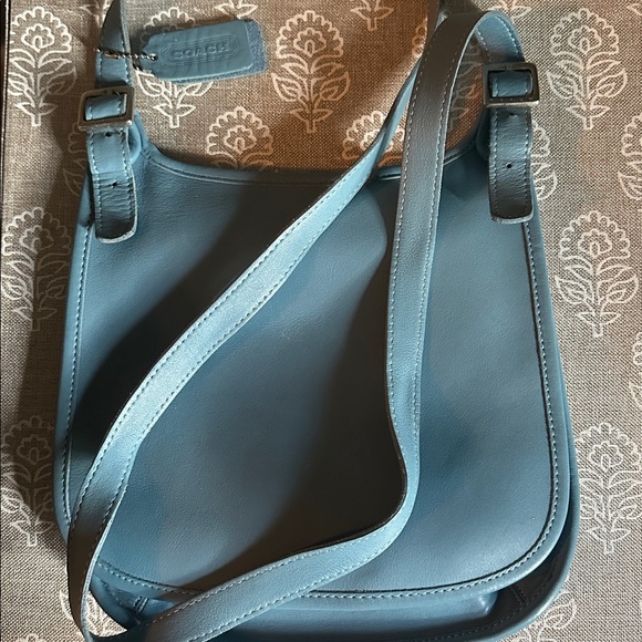 Coach Messenger Hippie Flap - Picture 11 of 13